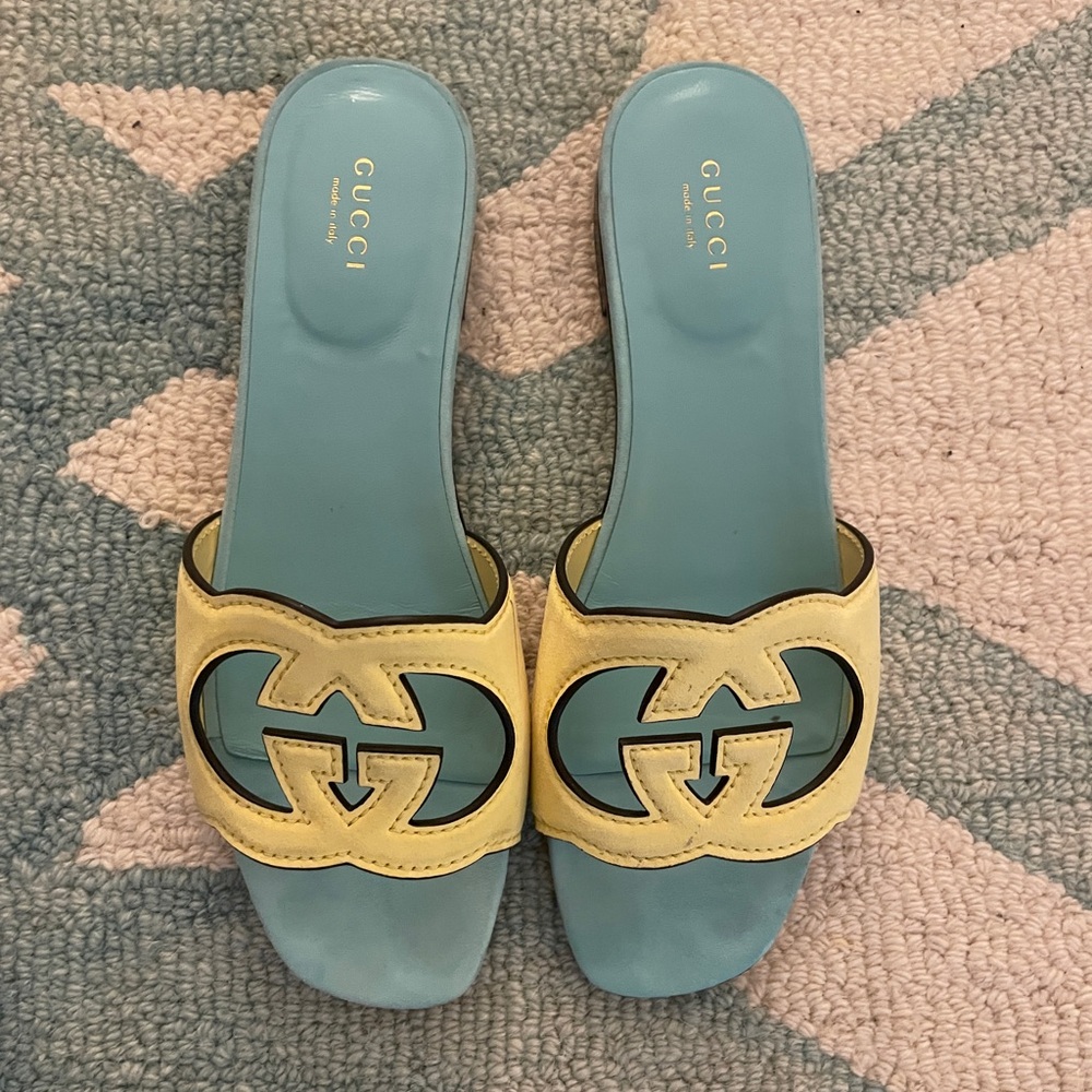 Gucci interlocking G suede sandals